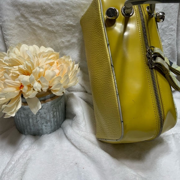 Emilio Pucci Yellow Crossbody Bag - Picture 3 of 5